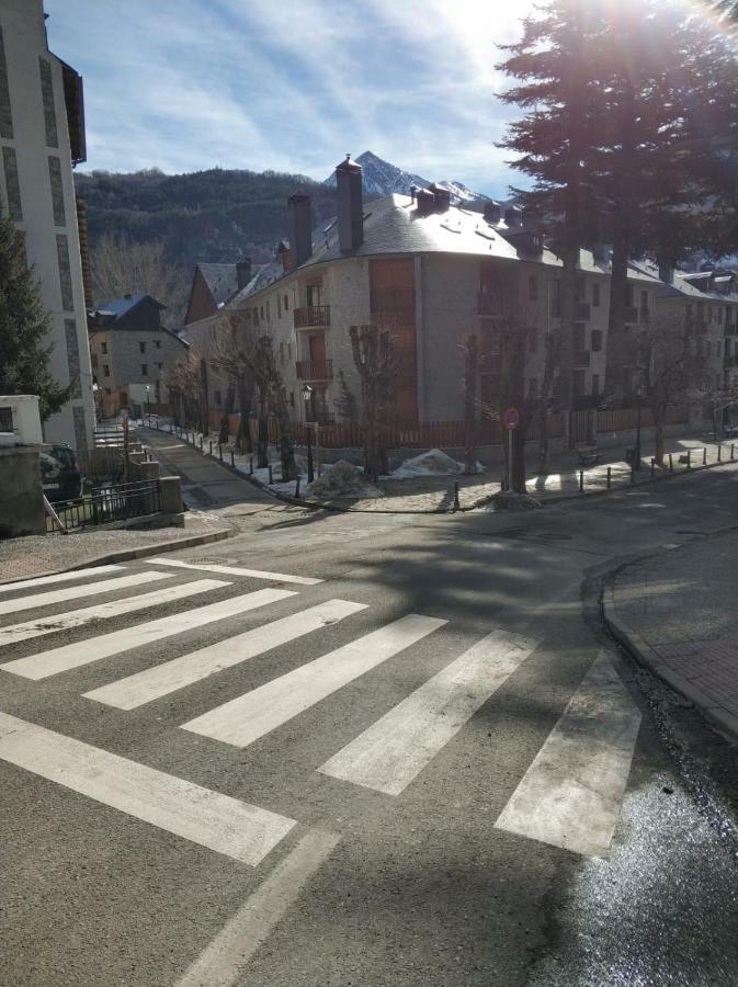Inmocyma Casa Cervino, La Coma De Alba-Benasque Daire Dış mekan fotoğraf